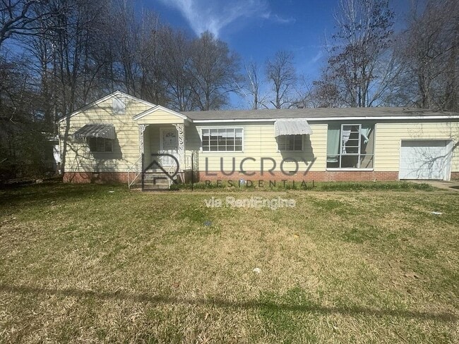 property at 316 Woody Dr