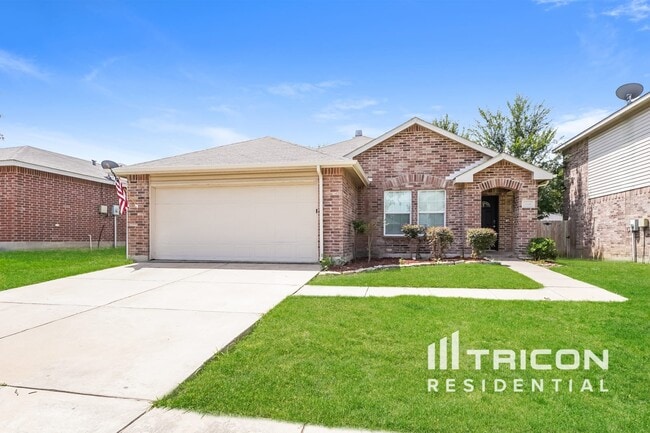 property at 1816 Diamond Lake Trail