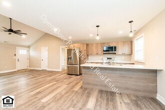 10545 Old Leo Rd in Fort Wayne, IN - Building Photo - Building Photo