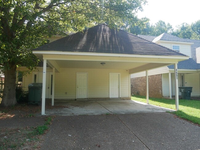 4651 Addington Dr in Memphis, TN - Building Photo - Building Photo