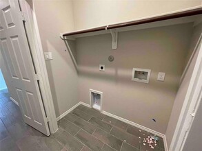 406 Avenue H in Conroe, TX - Building Photo - Building Photo