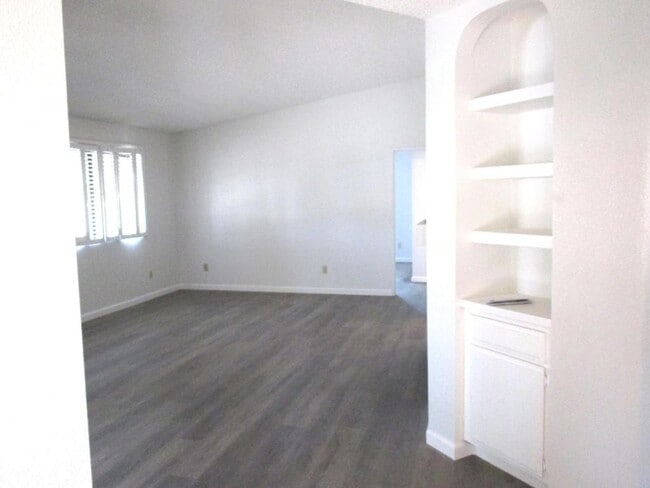 1984 Nuevo St in Hemet, CA - Building Photo - Building Photo