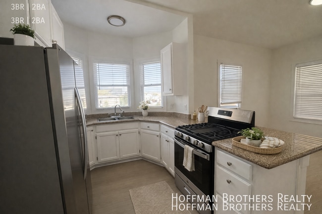 1137 Irolo St in Los Angeles, CA - Building Photo - Building Photo