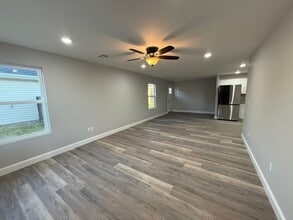 121 W Lewis St in Carterville, MO - Building Photo - Building Photo