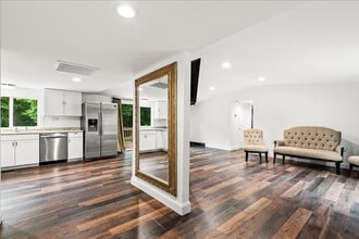 210 Marengo Ct in Spotsylvania, VA - Foto de edificio - Building Photo