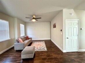 3805 US-290 in Paige, TX - Building Photo - Building Photo