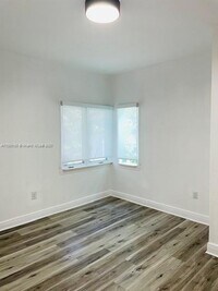 937 Lenox Ave. photo'