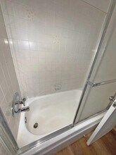 10776 Rose Ave in Los Angeles, CA - Building Photo - Building Photo