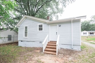 531 N 9th St in Griffin, GA - Building Photo - Building Photo