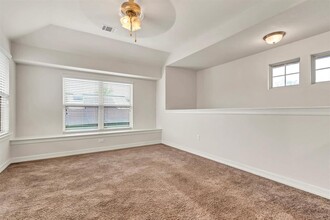 7008 Hester Rd in Austin, TX - Building Photo - Building Photo