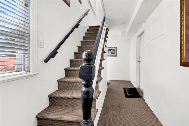 57 Clarendon Ave in Yonkers, NY - Building Photo - Building Photo