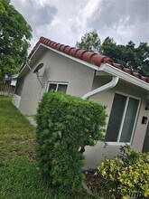 3800 NW 110th Ave in Coral Springs, FL - Building Photo - Building Photo