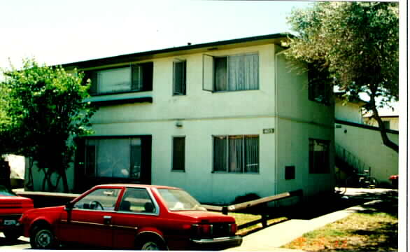 405 Rogell Ct in San Mateo, CA - Building Photo - Building Photo