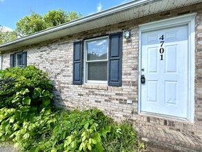 4701 Grassy Creek Rd in Denver, NC - Building Photo - Building Photo