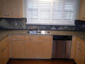 1342 Rutland St in Houston, TX - Building Photo - Building Photo