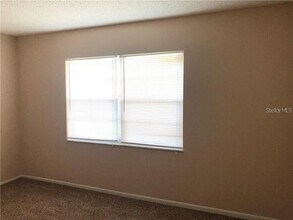 290 Flower Ln in Kissimmee, FL - Building Photo - Building Photo