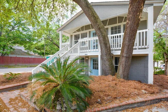 1906 Delmar St-Unit -B in Charleston, SC - Building Photo - Building Photo