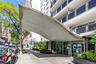 Gramercy Park Towers in New York, NY - Building Photo - Building Photo