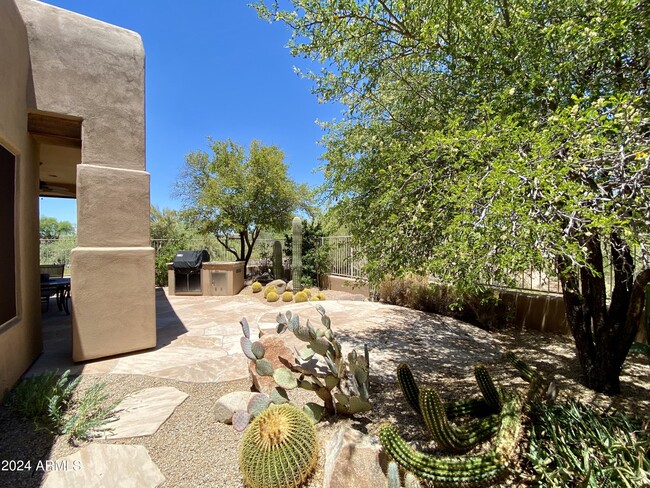 9554 E Raindance Trail in Scottsdale, AZ - Building Photo - Building Photo