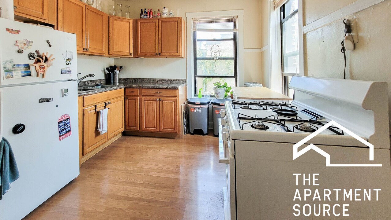 3923 N Keeler Ave, Unit 1S in Chicago, IL - Building Photo