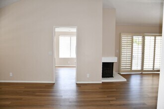 2337 Skyline Dr in Brea, CA - Building Photo - Building Photo