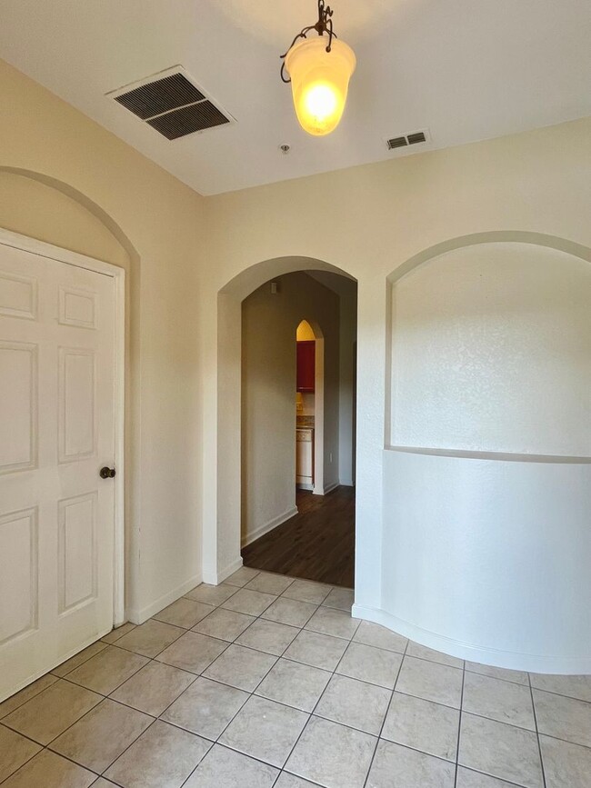 2950 Ashland Ln S in Kissimmee, FL - Building Photo - Building Photo