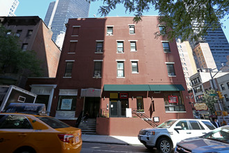 334 Lexington Ave in New York, NY - Building Photo - Building Photo