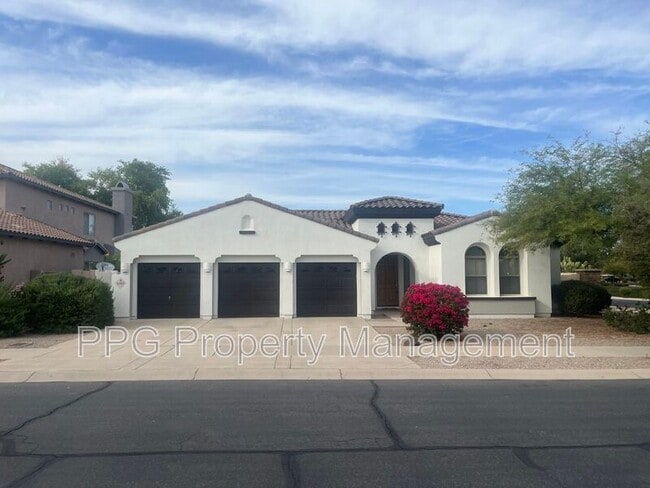 property at 696 W Mesquite Ln