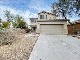 2825 Woodland Park Ave in North Las Vegas, NV - Building Photo