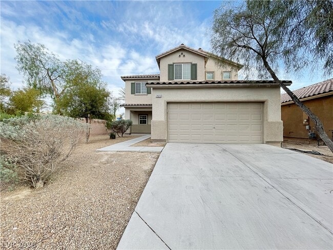 2825 Woodland Park Ave