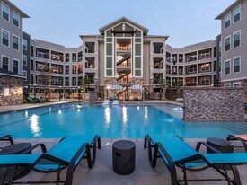 Five810 Southlands in Aurora, CO - Building Photo