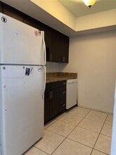 1885 NE 121st St in North Miami, FL - Building Photo - Building Photo