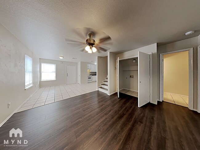 314 Queens Ct N in Mansfield, TX - Building Photo - Building Photo