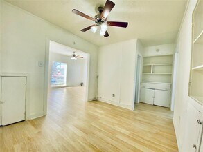 1 Sidney St-Unit -1 in Houston, TX - Building Photo - Building Photo