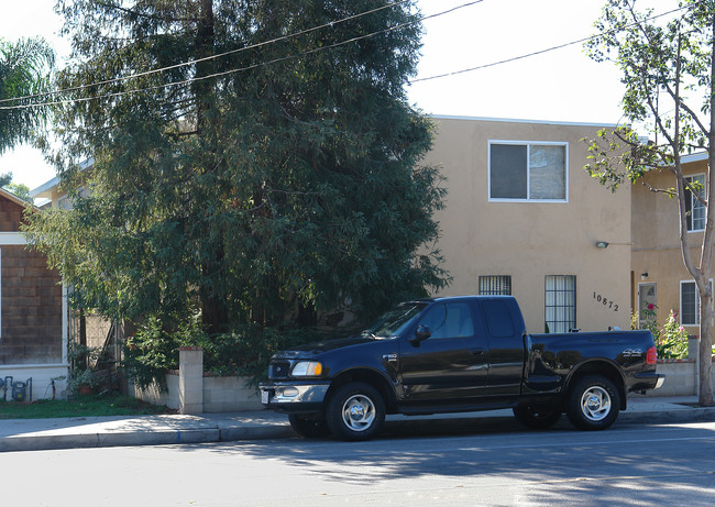 10872 Lampson Ave in Garden Grove, CA - Building Photo - Building Photo