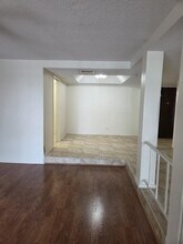 3750 Inverrary Dr in Lauderhill, FL - Building Photo - Building Photo