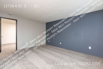 12718 A St S-Unit -03 in Parkland, WA - Building Photo - Building Photo