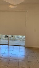 18322 NW 68th Ave in Hialeah, FL - Building Photo - Building Photo