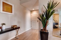 Building Photo - Alta Springs Apartamentos in Denver, Colorado