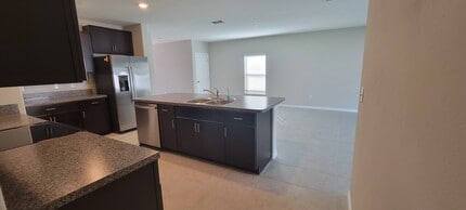 4213 Romano Busciglio St in Tampa, FL - Building Photo - Building Photo