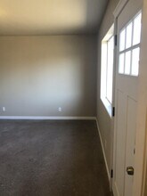 15840 W Hess Ln-Unit -1b in Wasilla, AK - Building Photo - Building Photo