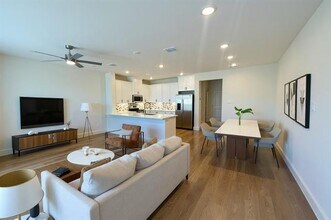 4742 Smokey Quartz Ln in Arlington, TX - Building Photo - Building Photo