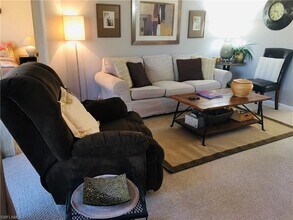 17220 Terraverde Cir-Unit -9 in Ft. Myers, FL - Building Photo - Building Photo