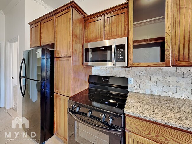 property at 3580 Summit Crossing Pkwy