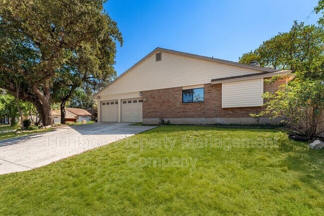 8730 Timber Cloud St in San Antonio, TX - Building Photo - Building Photo