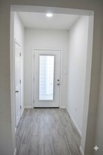 7952 Blue St in Houston, TX - Foto de edificio - Building Photo