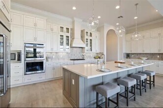 8025 SE Old Plantation Cir in Jupiter, FL - Foto de edificio - Building Photo