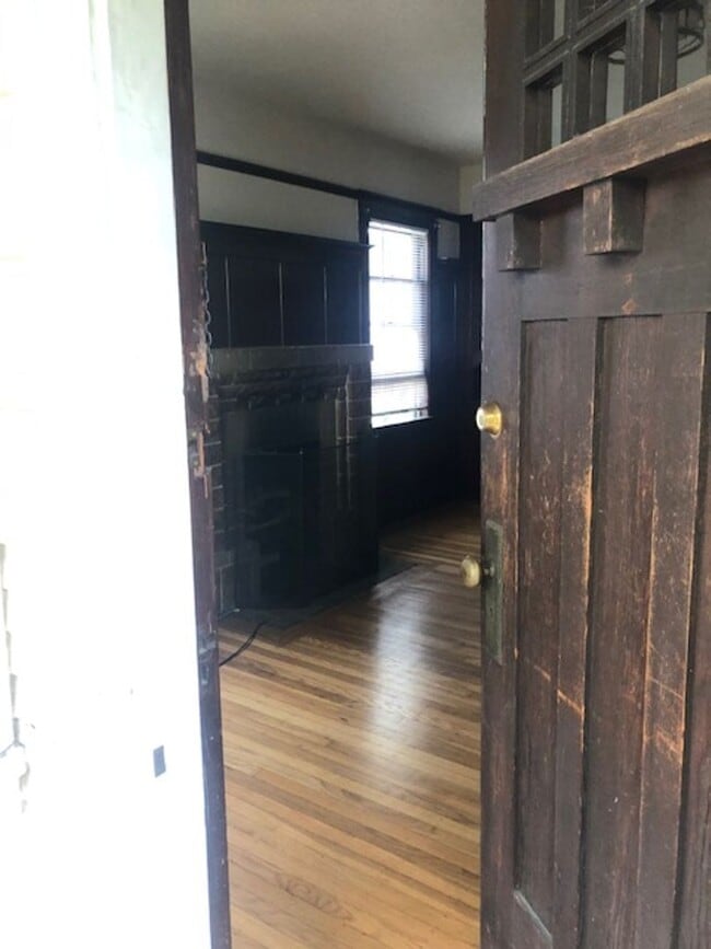 5428 Claremont Ave in Oakland, CA - Building Photo - Building Photo