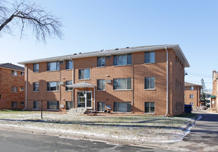 JAMAR WEST in Richfield, MN - Foto de edificio - Building Photo