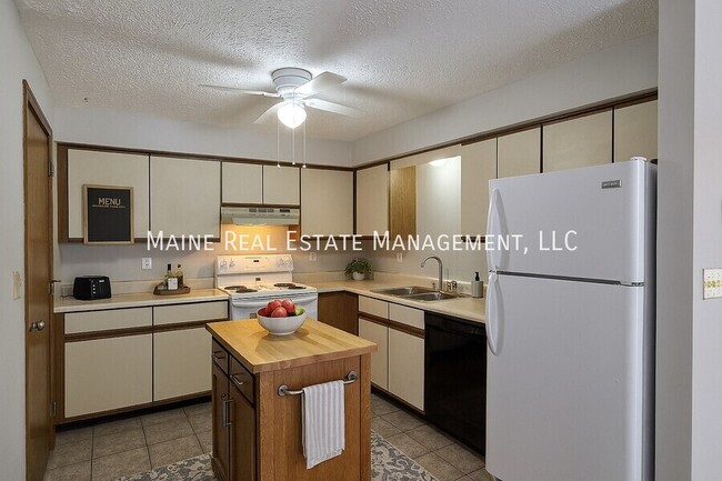 property at 8 Hartley St